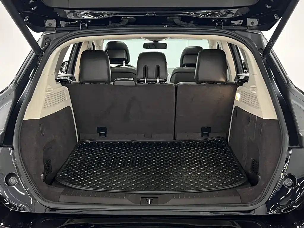 Lincoln MKC 2018 — фото 11