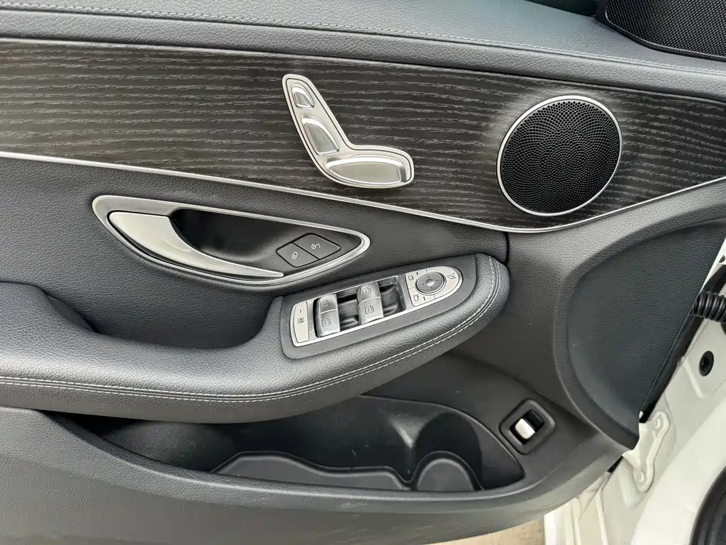 Mercedes-Benz C-Class 2021 — фото 12