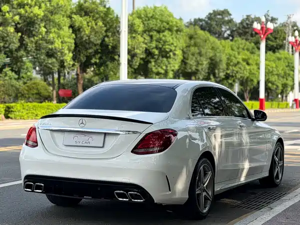 Mercedes-Benz C-Class 2018