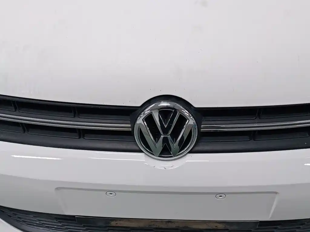 Volkswagen Polo 2014 — фото 10