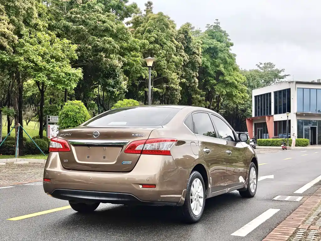 Nissan Sylphy 2013 — фото 5