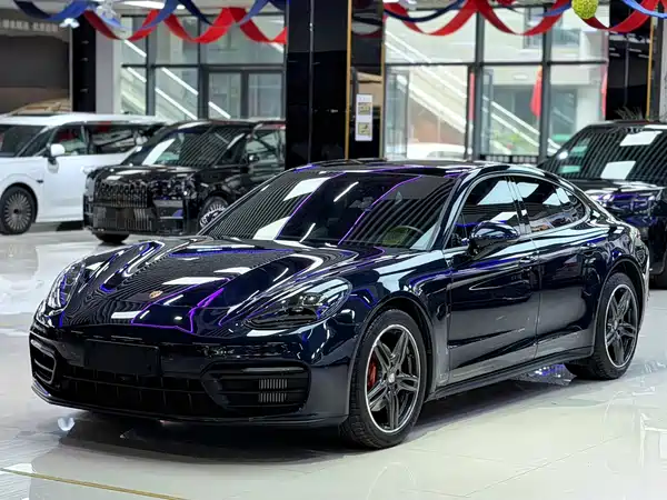 Porsche Panamera 2019