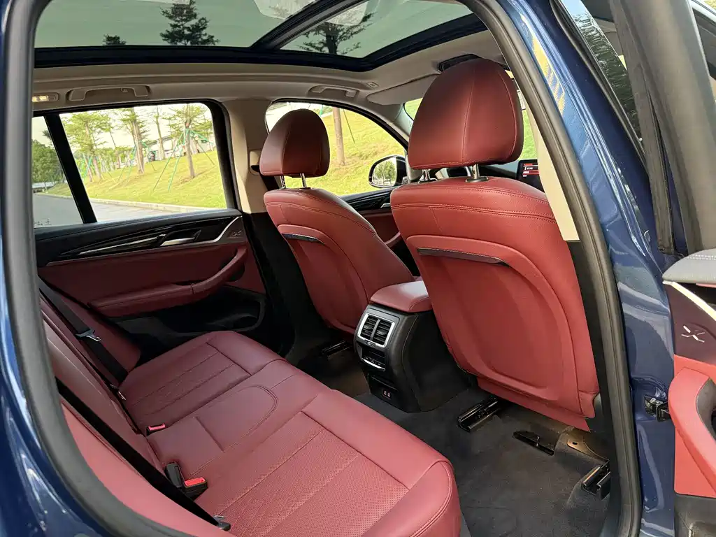 BMW X3 2022 — фото 12