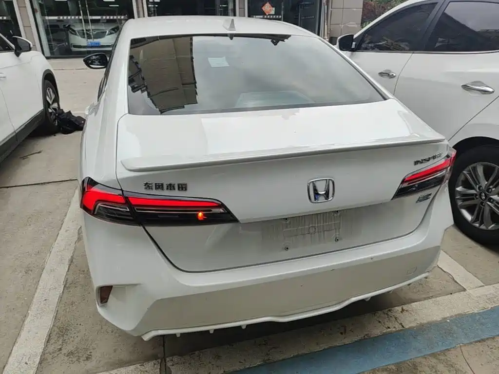 Honda Inspire 2023 — фото 6