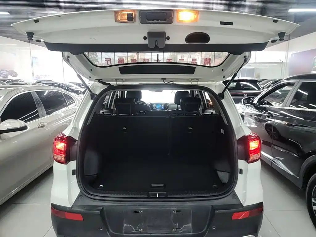 Kia KX3 2015 — фото 19