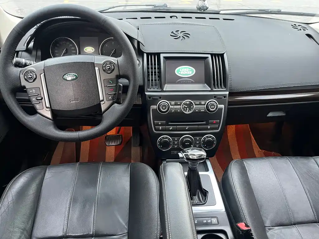 Land Rover Freelander 2 2013 — фото 8
