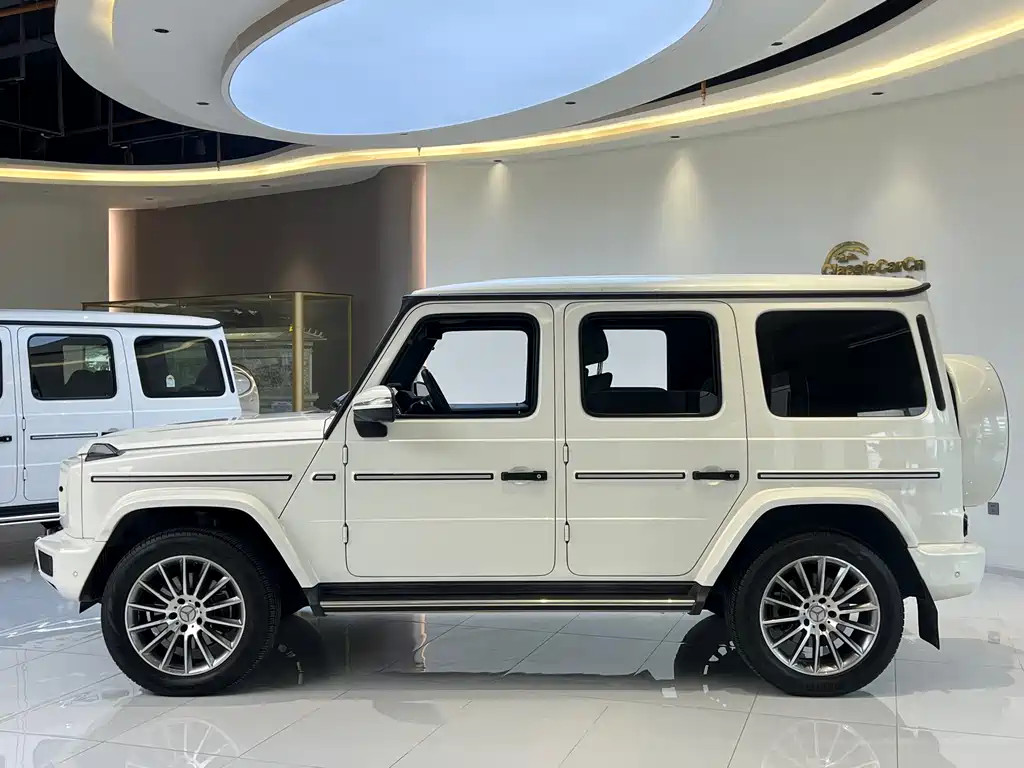 Mercedes-Benz G-Class 2023 — фото 5