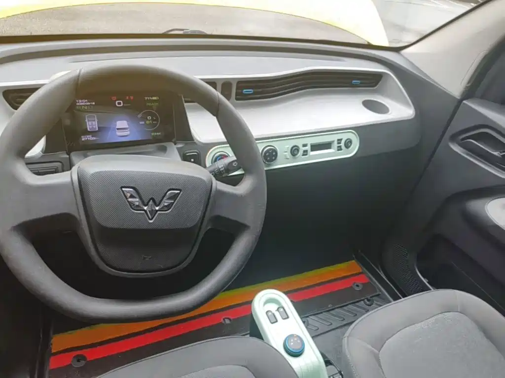 Wuling MINIEV 2020