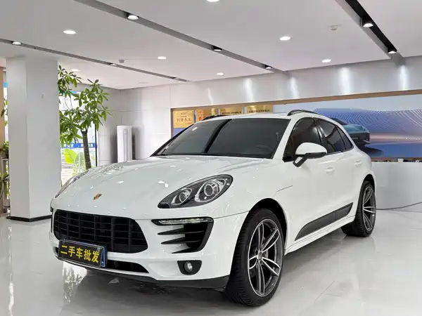 Porsche Macan 2014