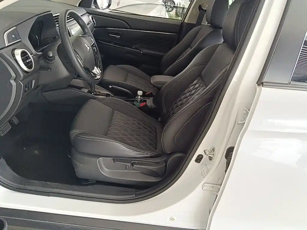 Mitsubishi ASX 2021 — фото 15