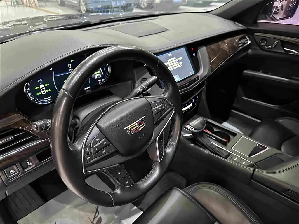 Cadillac CT6 2018 — фото 6