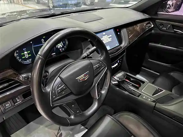 Cadillac CT6 2018