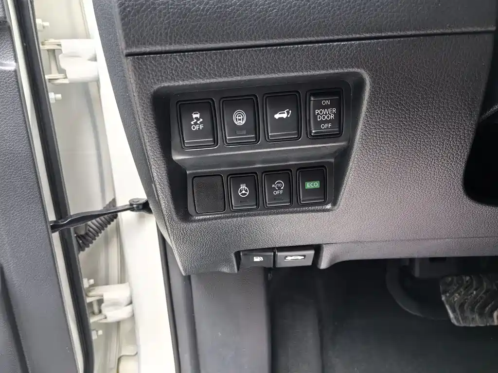 Nissan X-Trail 2017 — фото 13