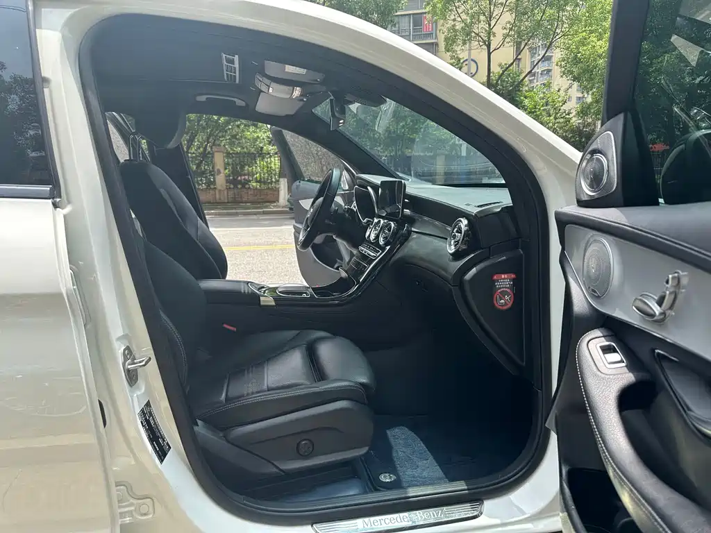 Mercedes-Benz GLC Coupe 2020 — фото 14