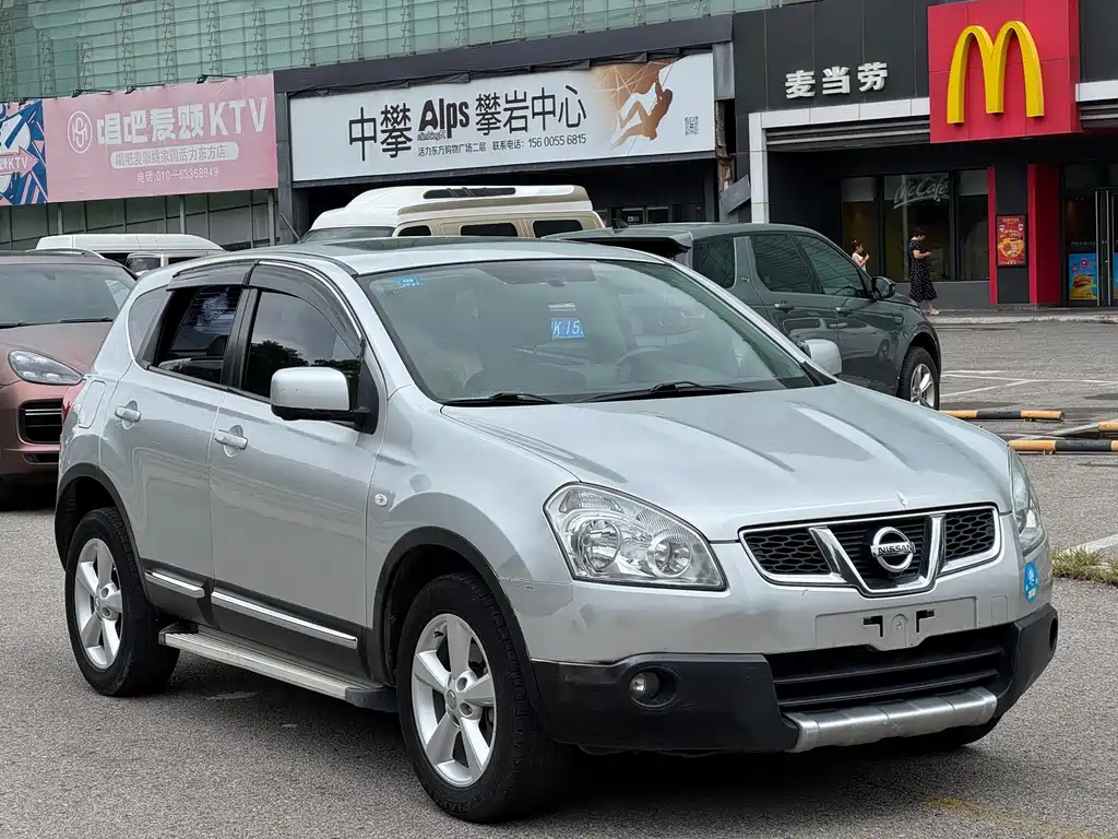 Nissan Qashqai 2012