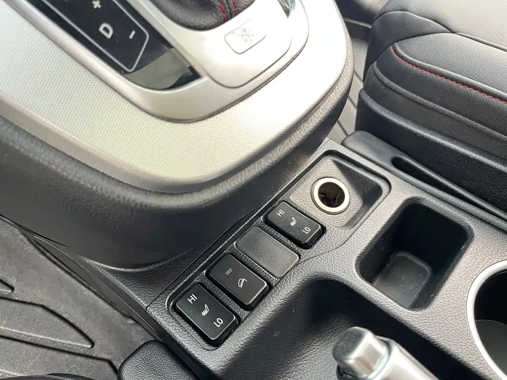 Haval H6 2016 — фото 17