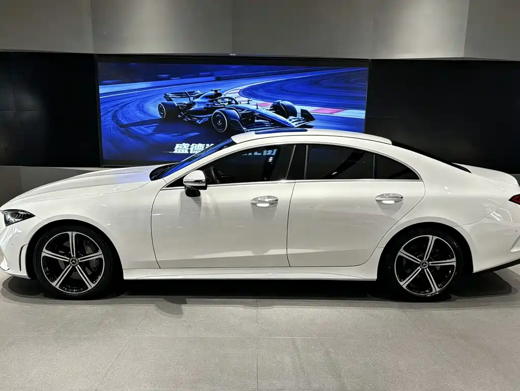Mercedes-Benz CLS 2020 — фото 3