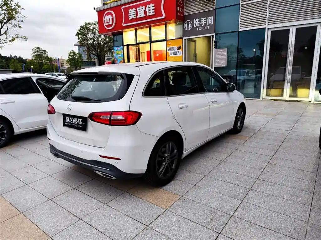 Mercedes-Benz B-Class 2020 — фото 4