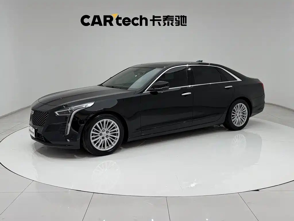 Cadillac CT6 2021 — фото 1