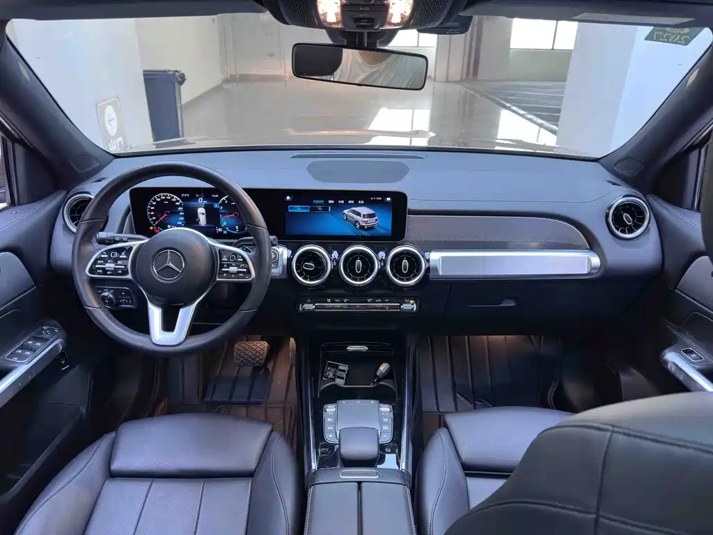 Mercedes-Benz GLB 2021 — фото 19