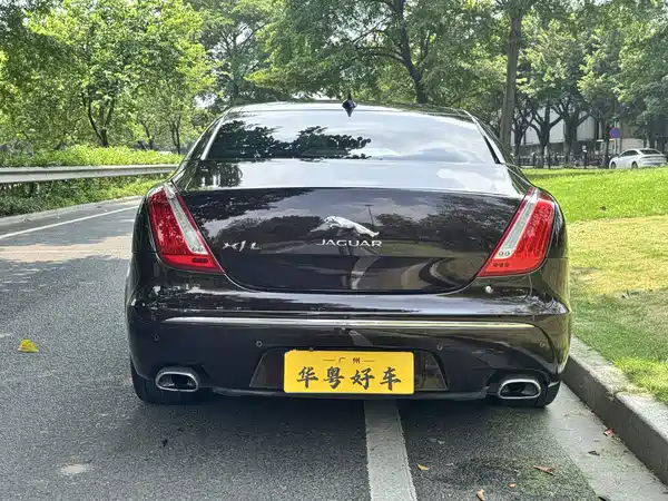 Jaguar XJ 2014
