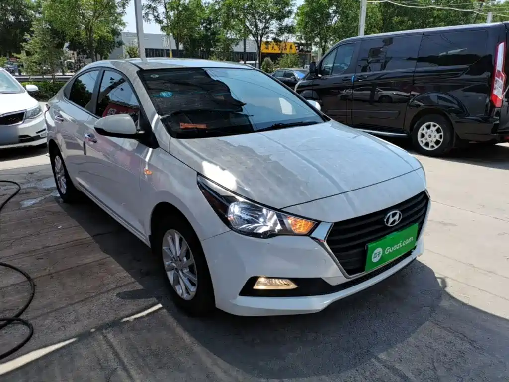 Hyundai Verna 2019 — фото 4