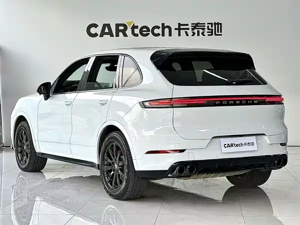 Porsche Cayenne 2011
