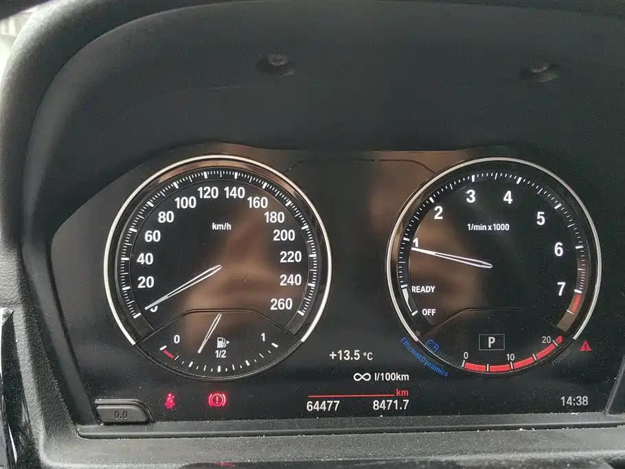 BMW 1 Series 2021 — фото 14