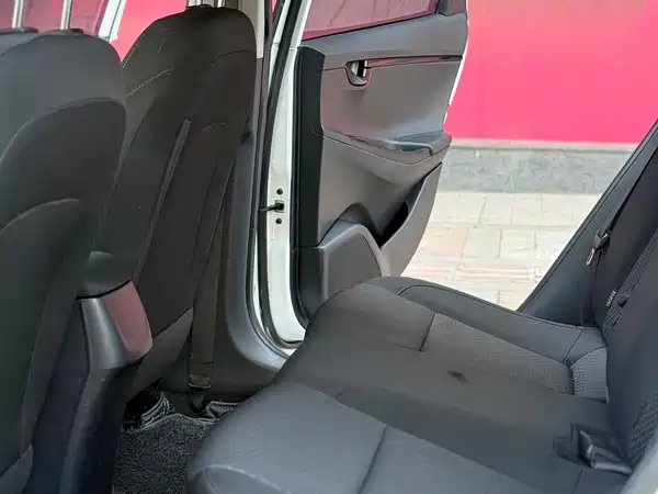 Hyundai Yuedong 2018
