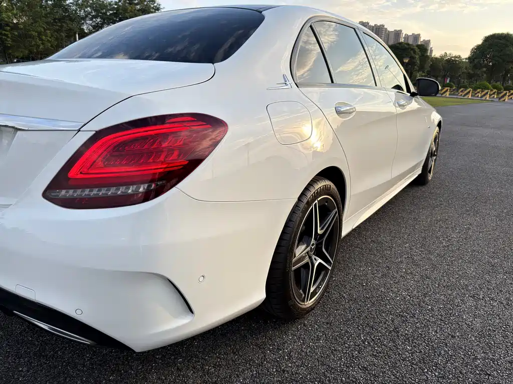 Mercedes-Benz C-Class 2020 — фото 27