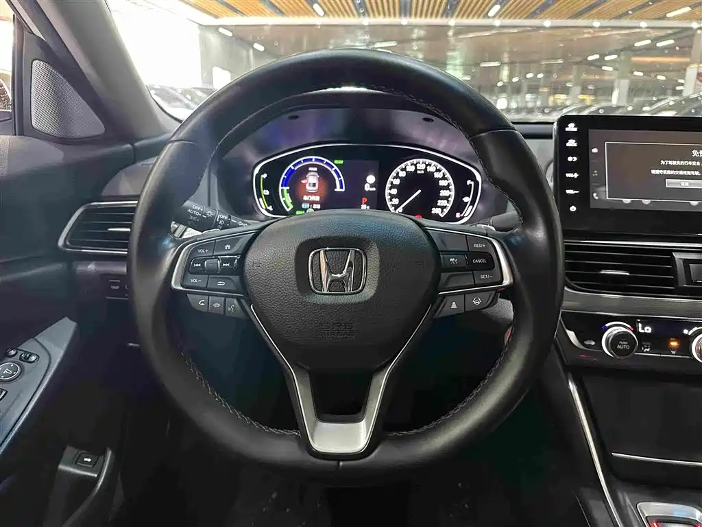 Honda Accord 2022 — фото 8