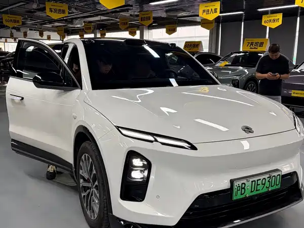NIO EC6 2025