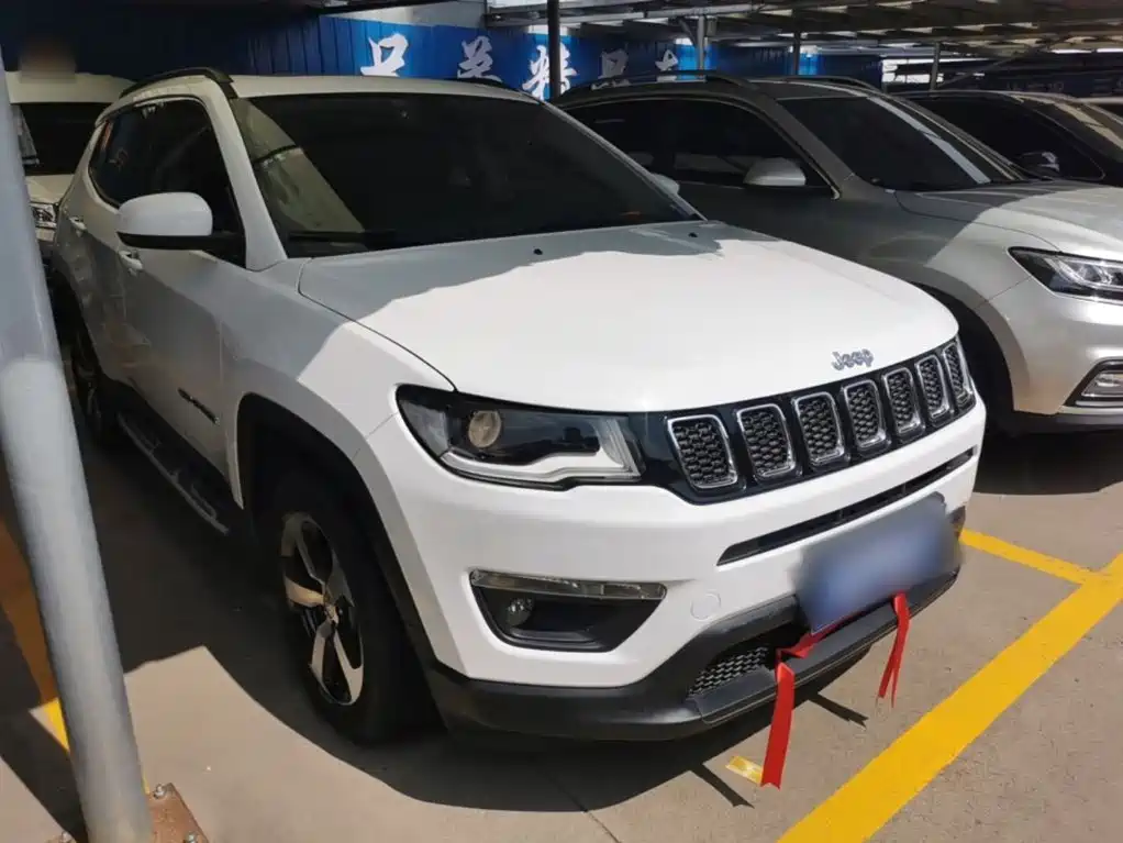 Jeep Compass 2019 — фото 4