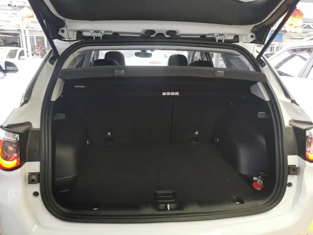 Jeep Compass 2019 — фото 19