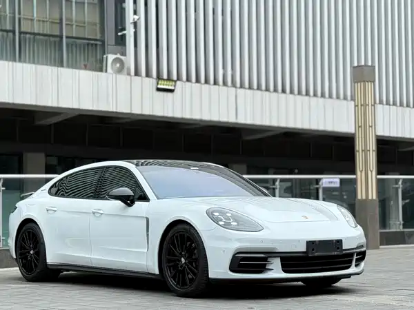 Porsche Panamera 2017