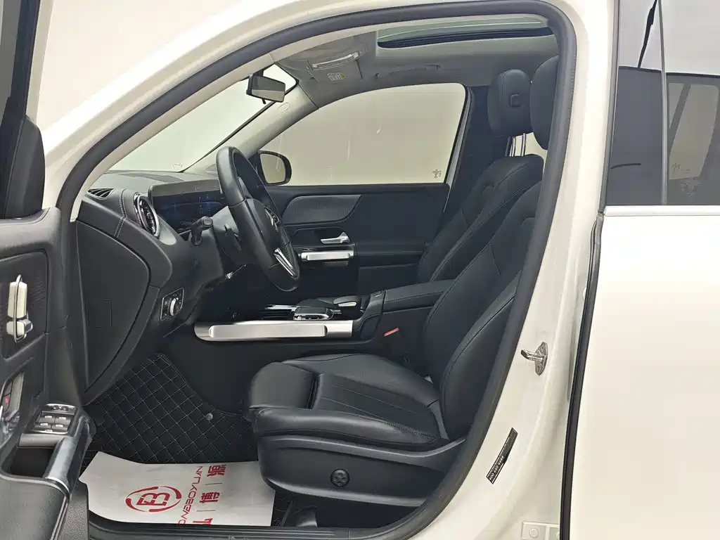 Mercedes-Benz GLB 2020