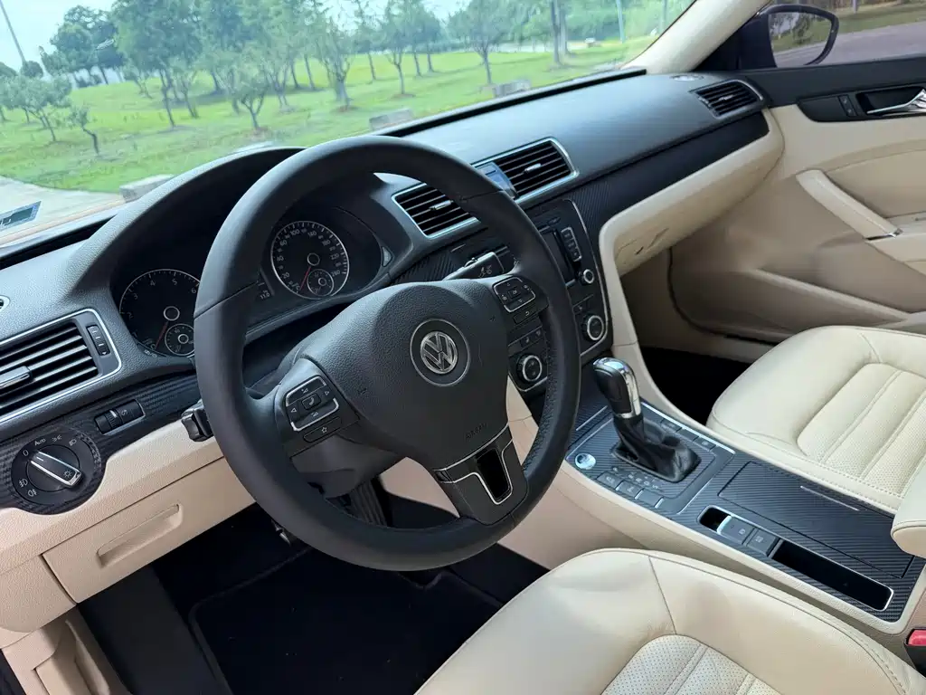 Volkswagen Passat 2014