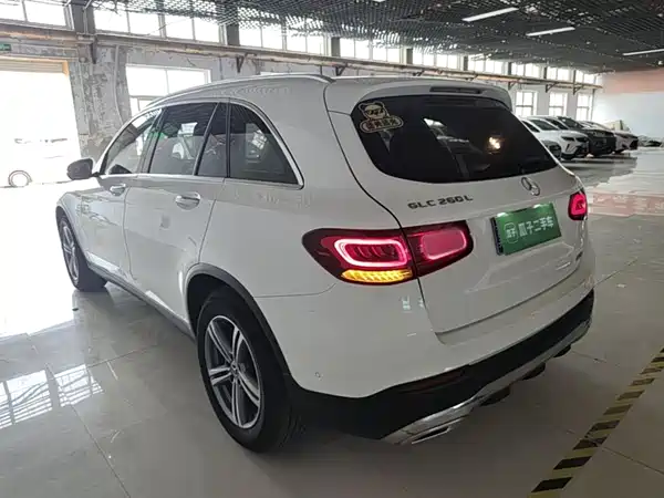 Mercedes-Benz GLC 2021