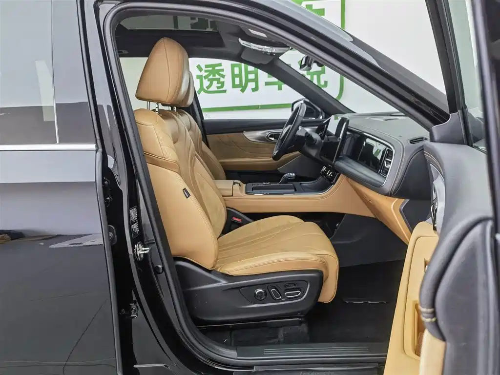 GAC Motor Trumpchi ES9 2024 — фото 23