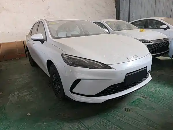 BYD Seal 05 DM-i 2026