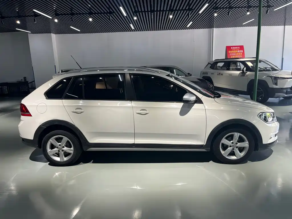 Volkswagen Santana 2016