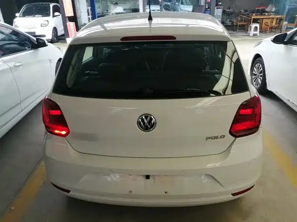 Volkswagen Polo 2016