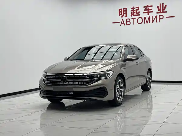 Volkswagen Sagitar 2022