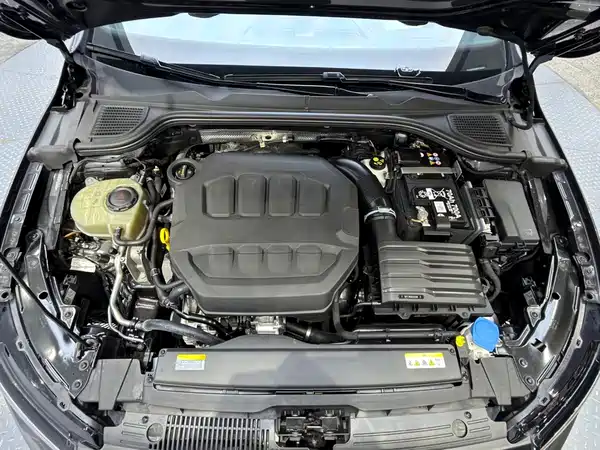 Volkswagen Golf GTI 2024