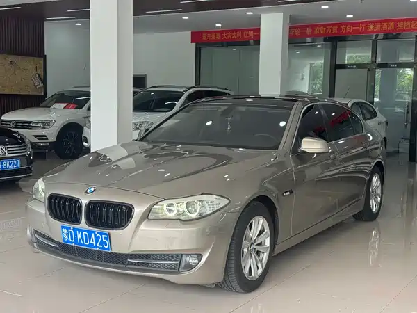 BMW 5 Series 2011