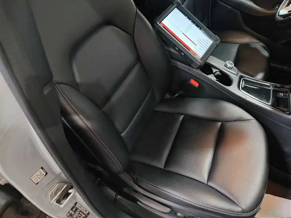 Mercedes-Benz B-Class 2015 — фото 25