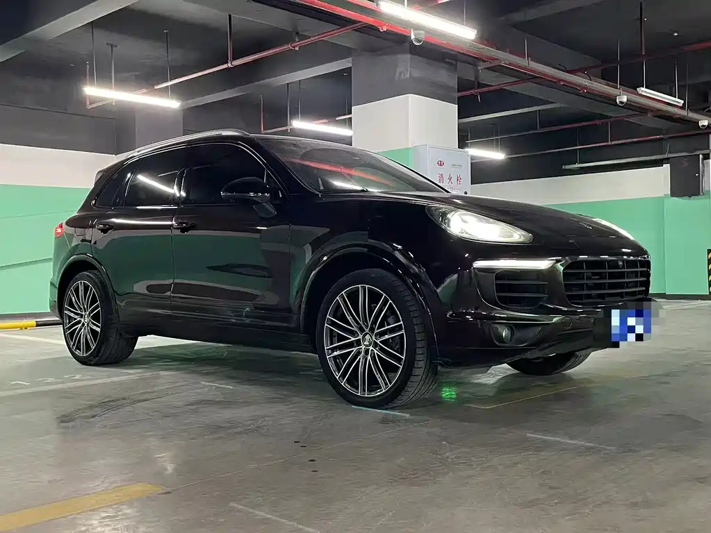 Porsche Cayenne 2017 — фото 3
