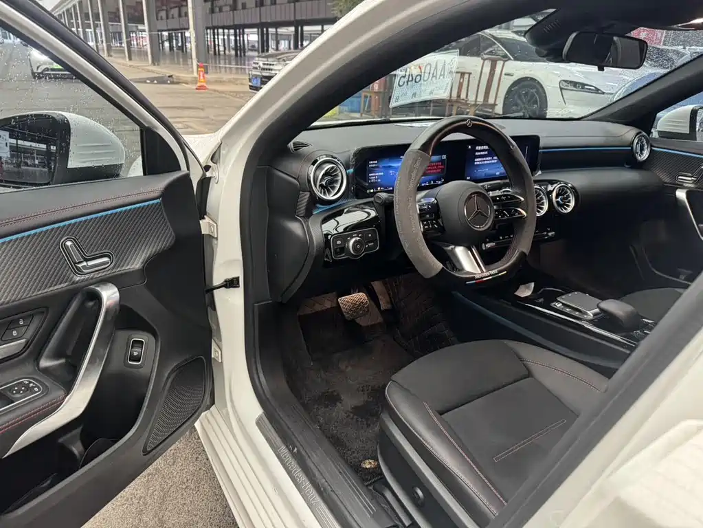 Mercedes-Benz A-Class 2023