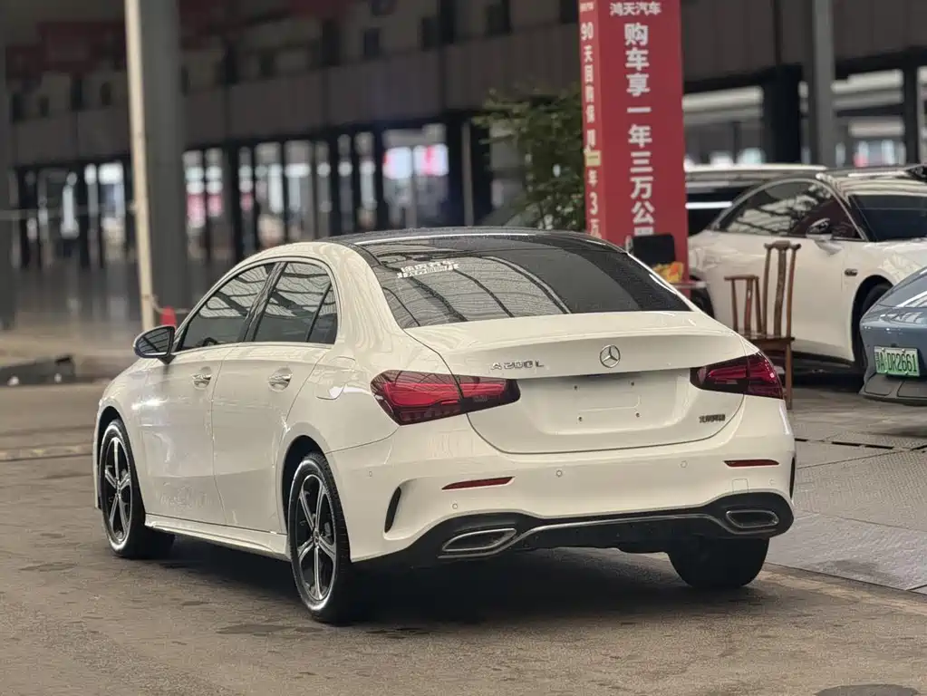Mercedes-Benz A-Class 2023 — фото 10