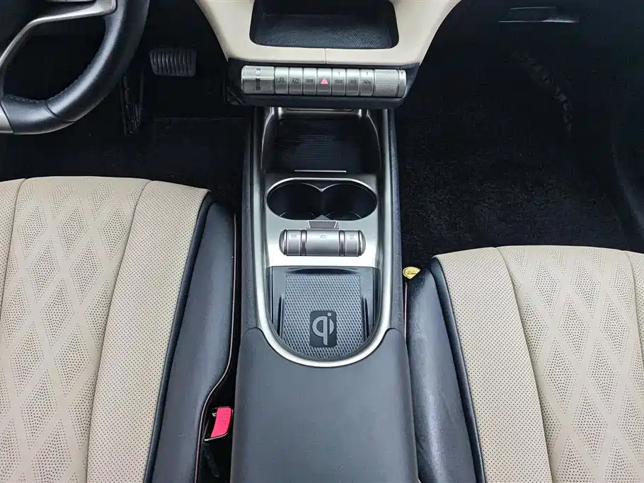 BYD Dolphin 2023 — фото 16